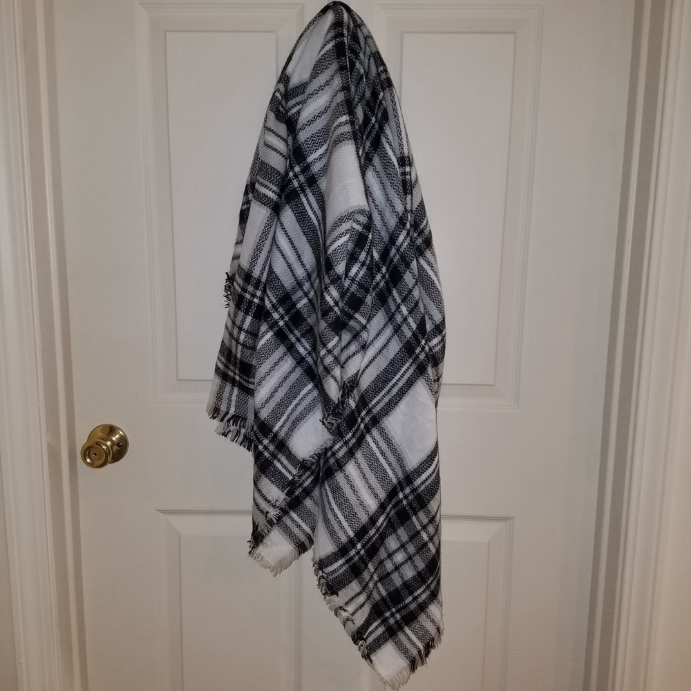 Shall/ scarf